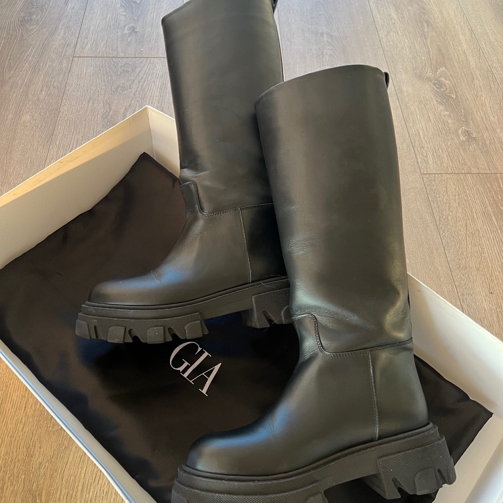 GIA Borghini Boots